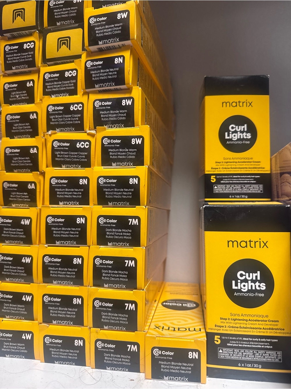 Matix Oil Color & Curl Lights Hair Color Packaging in Bright Yellow